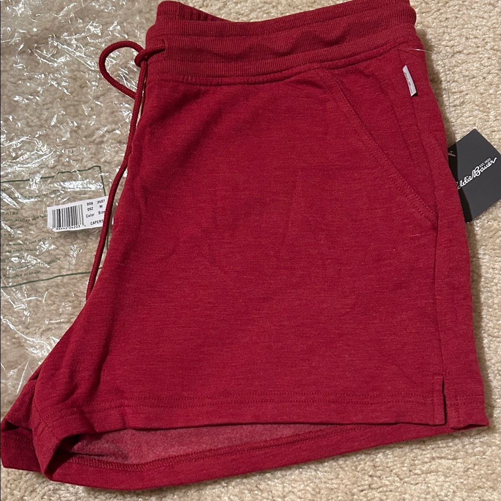 New Eddie Bauer Cozy Camp Fleece Cranberry Shorts M